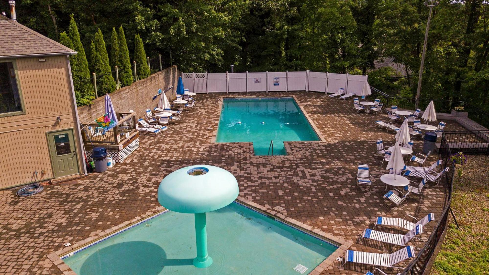 גטלינבורג Daya, Hot Tub, Pool Table, 1089 Of Free Attraction Tickets For Each Paid Day, Dollywood And More! חדר תמונה